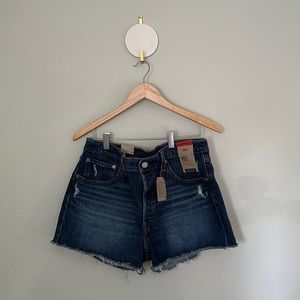 NWT Levi’s 501 high-rise jean shorts
